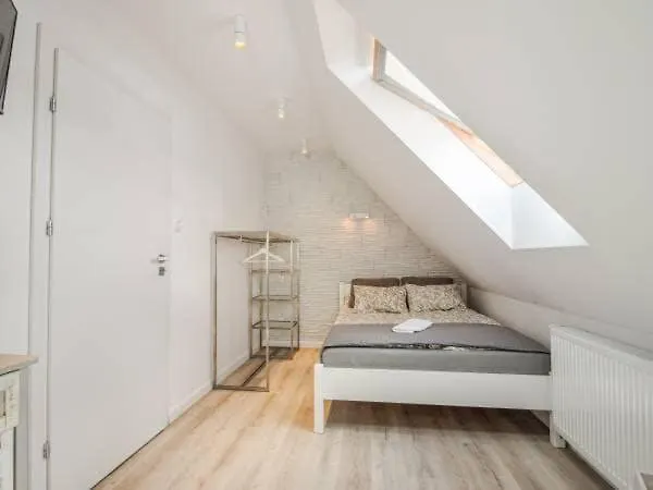 Nocleg ze śniadaniem Ostoja 3*